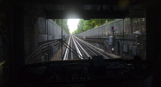 Ligne 6 | by One.Photo.AtATime