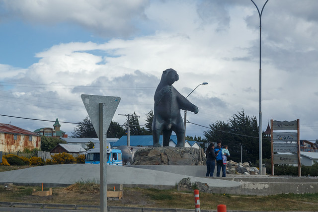 Escultura de un Milodón, Puerto Natales, Natales, Región de Magallanes y de la Antártica Chilena, Chile