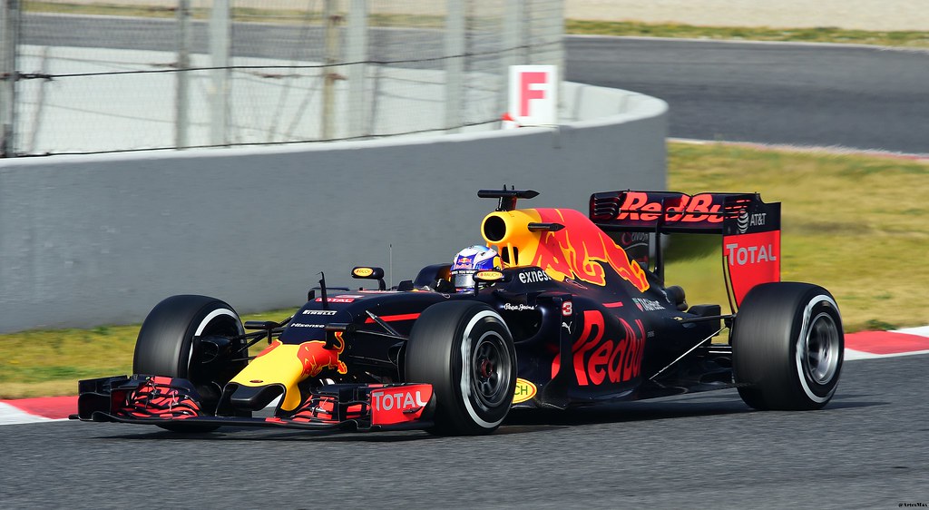 Red Bull R&b 12 RED BULL RB12 / Daniel Ricciardo / TEAM RED BULL RACING | Flickr