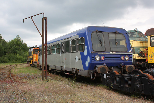 x97151 - rails et traction - rer - 27511