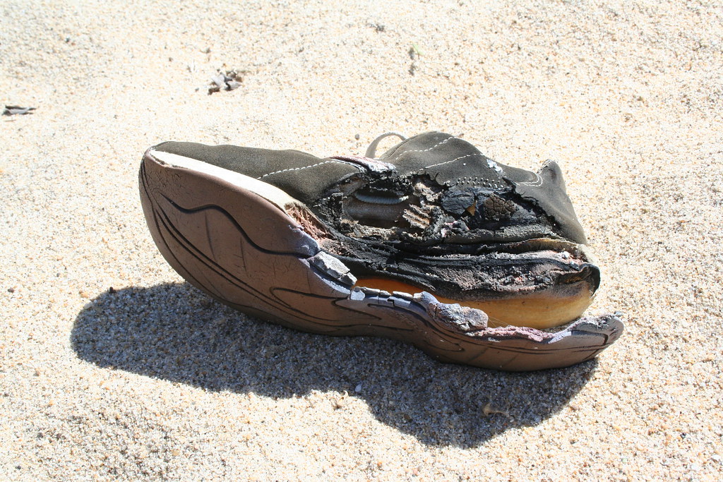 ex-shoe | Beaches gradually turn everything on them into bea… | Flickr