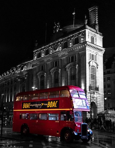 RTL 554 Reg:KKU 4 in Piccadilly Circus | by _Captive Image_