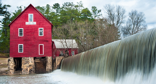 Starrs Mill - outside