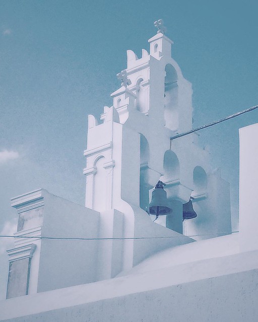 Santorini Bell Tower | Cyclades Island | Greece   #santorini #greece #igworldclub #ig_worldclub #beautifuldestinations #TLpicks #passionpassport #jetsettering #ForbesTravelGuide #tandctravel #bestplacestogo #BBCtravel #lonelyplanet #CNNTravel #worldtravel