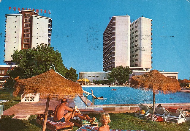 Pontinental Hotel, Torremolinos, Spain (postcard)