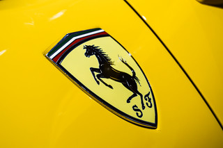 Ferrari 488 GTB emblem