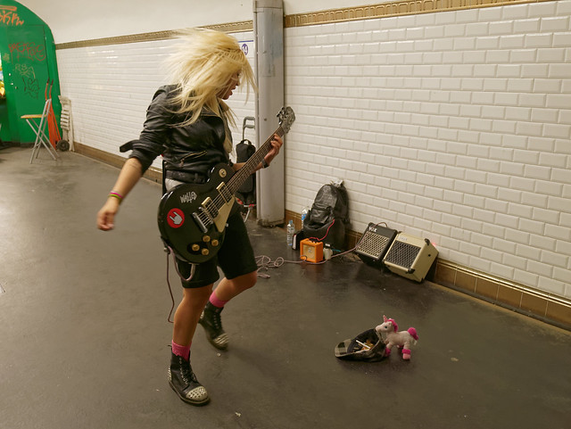 Metal girl in the parisian metro
