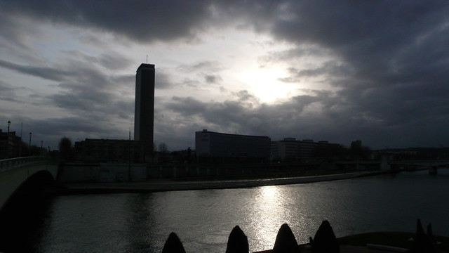 Rouen - Soleil et nuages sur la Seine