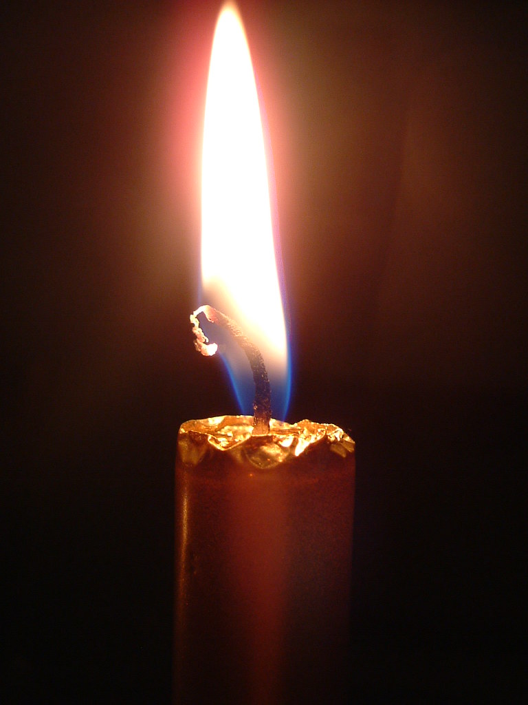 Christmas Candle | Alan | Flickr