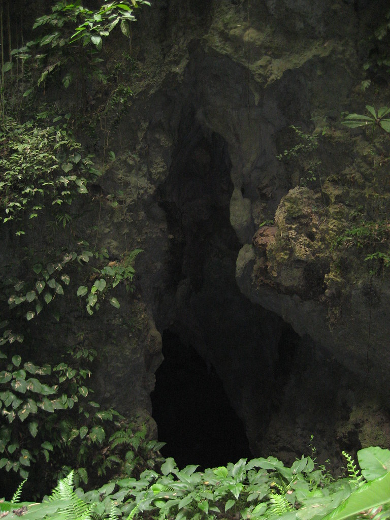 kuweba de oro | mouth of the cave | abby-dabby | Flickr
