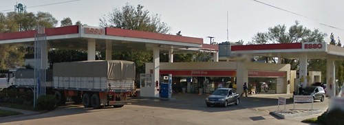 argentina buenosaires gasstation esso exxon petrolstation gasolinera fillingstation exxonmobil estacióndeservicio pehuajó