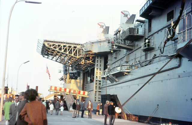 1968 Hamburg - USS Essex 09