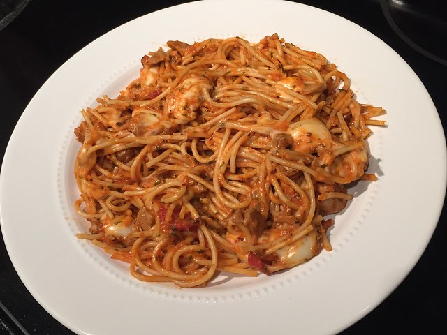 Cooked a yummy spaghetti for my boys! #jlskitchen