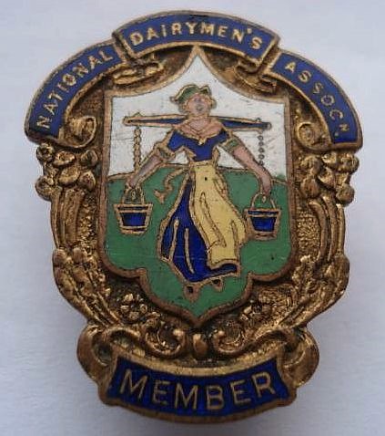 National Dairymen’s Association - member’s badge (1930’s)