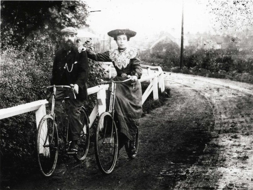 Man & woman on bicycles, Long Lane, Beverley  circa 1905 (archive ref DDX1319-1-EYC12)