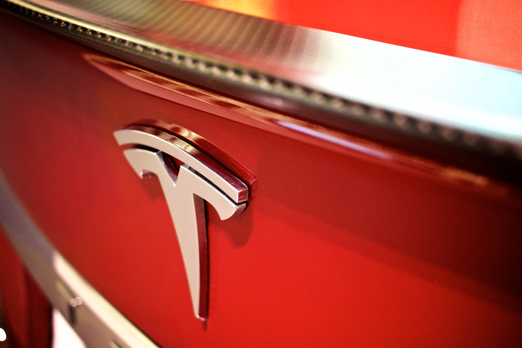 Image of Tesla Model S trunk