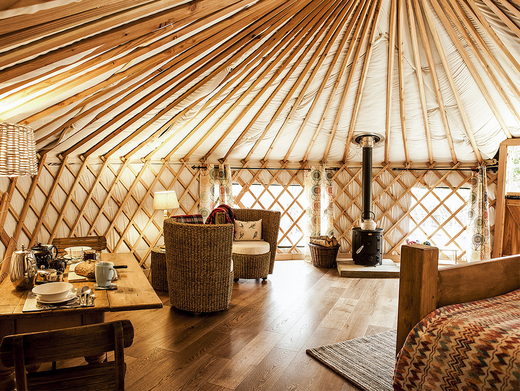 Inside A Luxury Yurt The Interior Of Rowan Yurt Complete