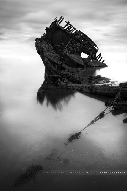Shipwreck, Rostellec ( Bretagne, Finistère / France )