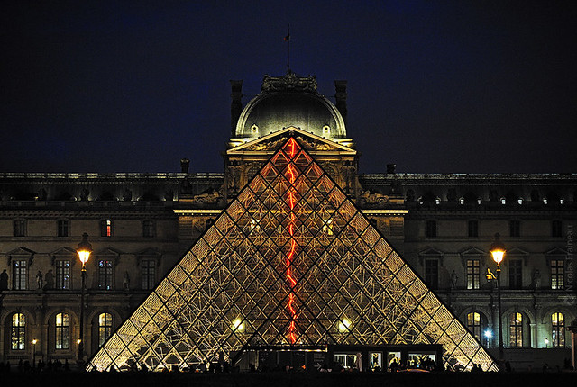 Coup de foudre au Louvre