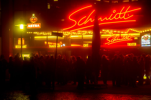 Reeperbahn at night I | St.Pauli, Hamburg | Philipp Maier Photography ...