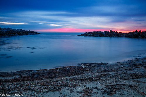 Cloudy blue hour by Stephan Güthlein Fotografie, longexposure water sunrise germany landscape deutschland wasser balticsea bluehour sonnenaufgang ost