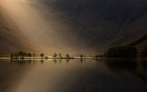 buttermere lakes lakedistrict rayoflight trees water dawn bothy cumbria