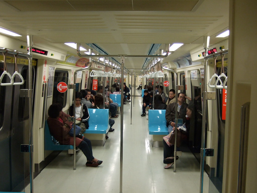 C371內部 (II) / C371 Train Interior (II) | H.T. Yu | Flickr