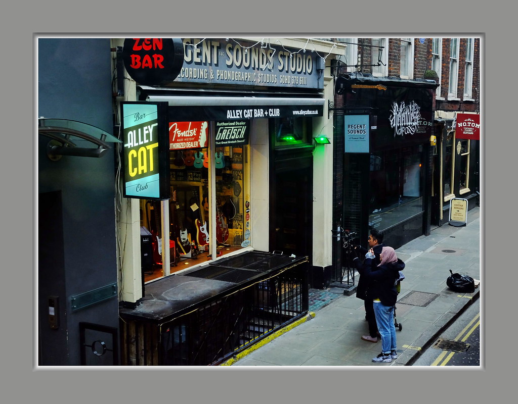 London, Soho, Alley Cat Club. jjlmfr Flickr