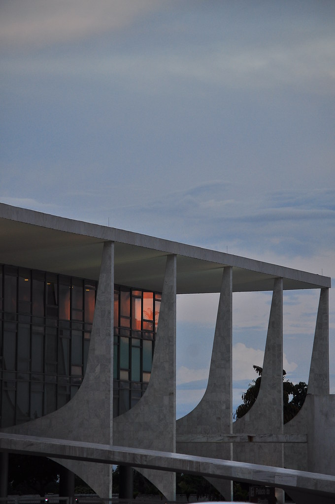 A Rampa | Palácio do Planalto - Brasília, DF | Vitor Coelho Nisida | Flickr