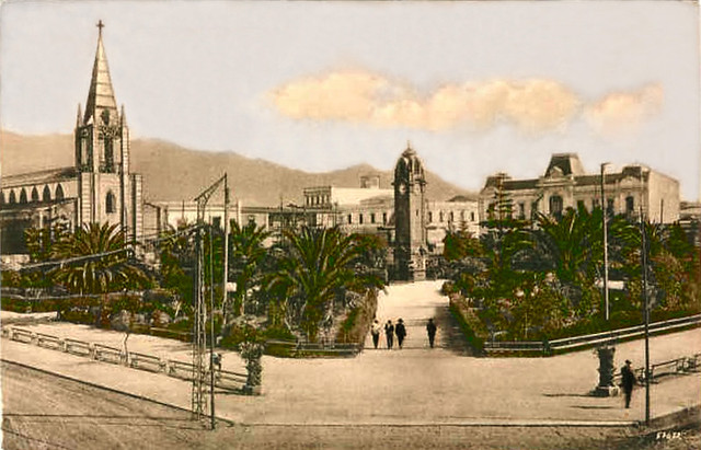 Plaza Colón de Antofagasta. Circa 1920.