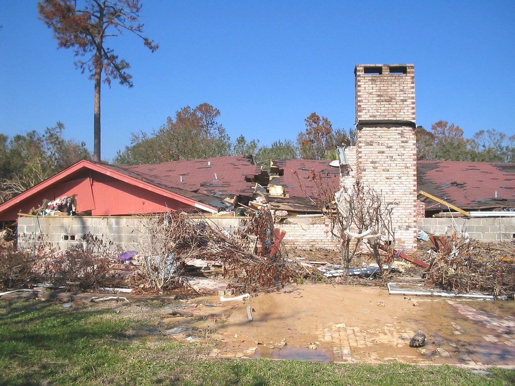 Ocean Springs Mississippi after hurricane katrina hit in 2… | Flickr