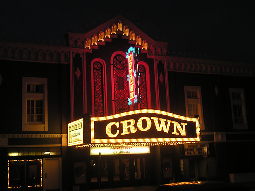 night dinner theater view uptown kansas crown theaters wichita