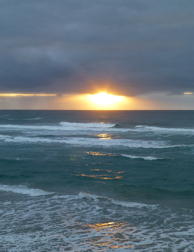 beach st sunrise otago dunedin clair