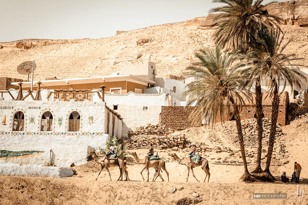 Einzug in ein nubisches Dorf