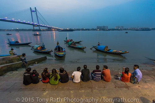 The Ganges (Hoogli) - young people que for alone time in small boats at sunset. #india #Calcutta by TRPhoto, square squareformat iphoneography instagramapp uploaded:by=instagram