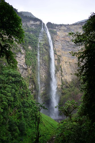 mountain peru southamerica landscape waterfall andes cloudforest gocta northernandes valleyofparadise 774mhigh