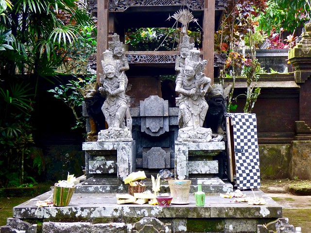 In the Luhur Batukaru tempel .