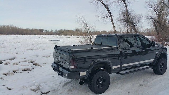 A Heavy Duty Truck Bed Cover On A Dodge Ram