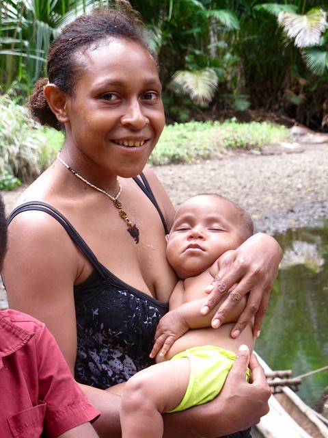 Papua mother  / Oro province