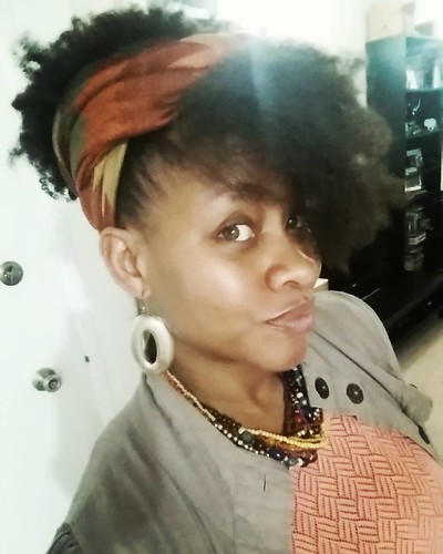 I went Nubian today. Yah or nah? #blackhair #naturalhairdaily #naturalhair #afrohair #curlygirl #curlsfordays #curlygirlsrock #curls #greathair #bighair #nubian #nomakeup #naturalgirlsrock | by Lorrencotton