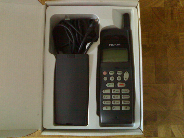 Nokia 909