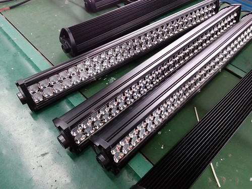 TrutecLED looking for wholesaler and distributors! 💻Email:jenny@trutecled.com 📮Whatsapp:+86 13760730535 📬KIK:TrutecLEDlightbars  #offroadlightbars#trutecledlightbars #lightbar#ledlightbar#offroadled#trutecled#jeep#jeepbe | by trutecledjenny
