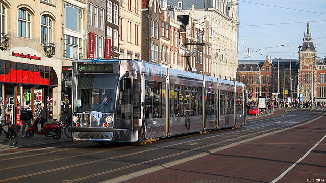 GVB - Siemens Combino (13G/C1), 2097 (FOX-The X-Files), tram 9, Damrak (Amsterdam)