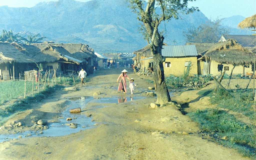 QUANG NGAI 1970 - Tra Bong village - by vnvetlester - Photo by vnvetlester