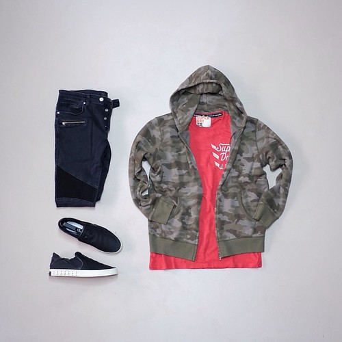🌹 @outfitgrid @outfitofyourday @outfitsociety @outfitrepost @outfitkillers @simple.fits @bestvacations @wdywt | by andrew_so_ong