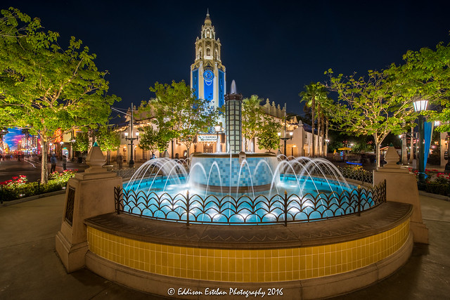 Carthay Circle Fountain - Disney California Adventure