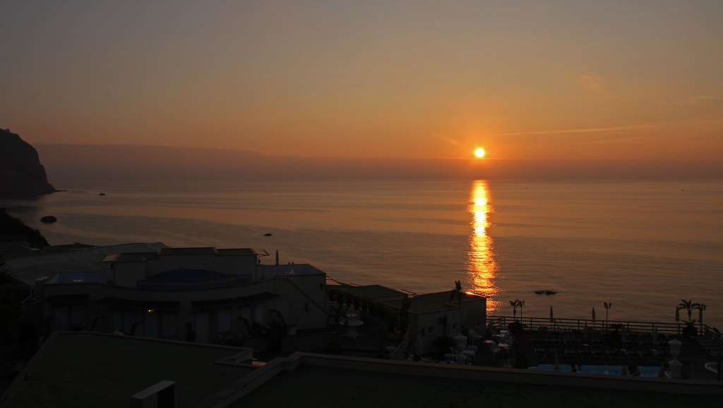 Forio d'Ischia - Baia di Citara - tramonto
