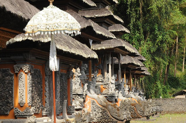 Schreine im Tempel Pura Hulundanu Batur; Batur Caldera, Bali, Indonesien (0)