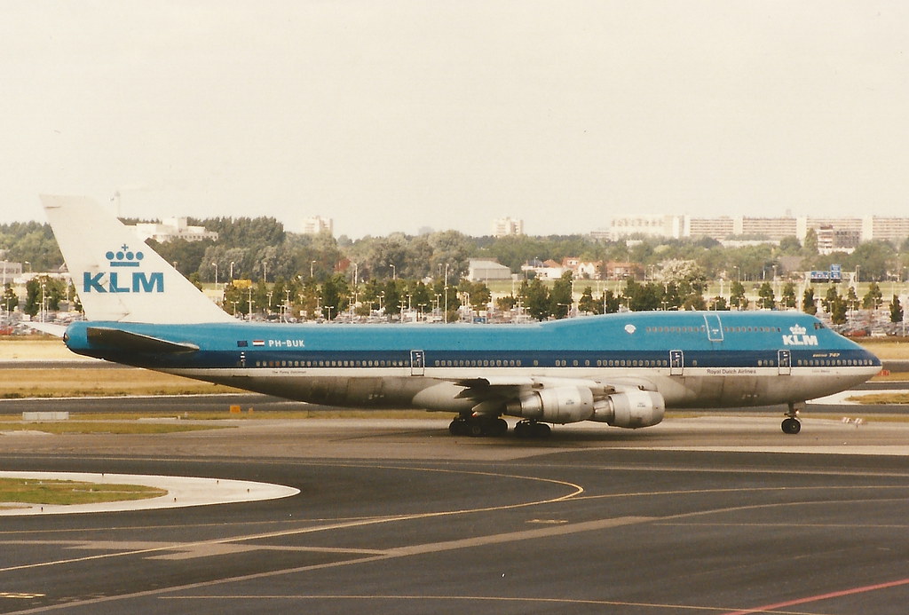 AMSTERDAM AUG 1995 KLM BOEING 747-200SUD PH-BUK