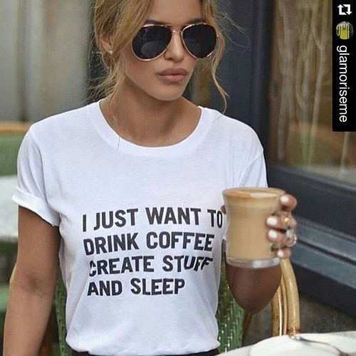 #currentmood #style #styleblog #igstyle #instastyle #instafashion #fashion #fblogger #Repost @glamoriseme with @repostapp. ・・・ Best tshirt i saw in #newyork ...photo Via @tamararalph of #ralphrusso masterpieces | by zhay.style